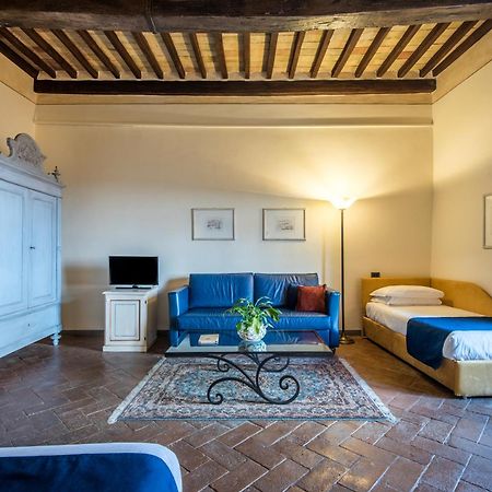 Hotel Palazzo Squarcialupi Кастелина ин Кианти Екстериор снимка