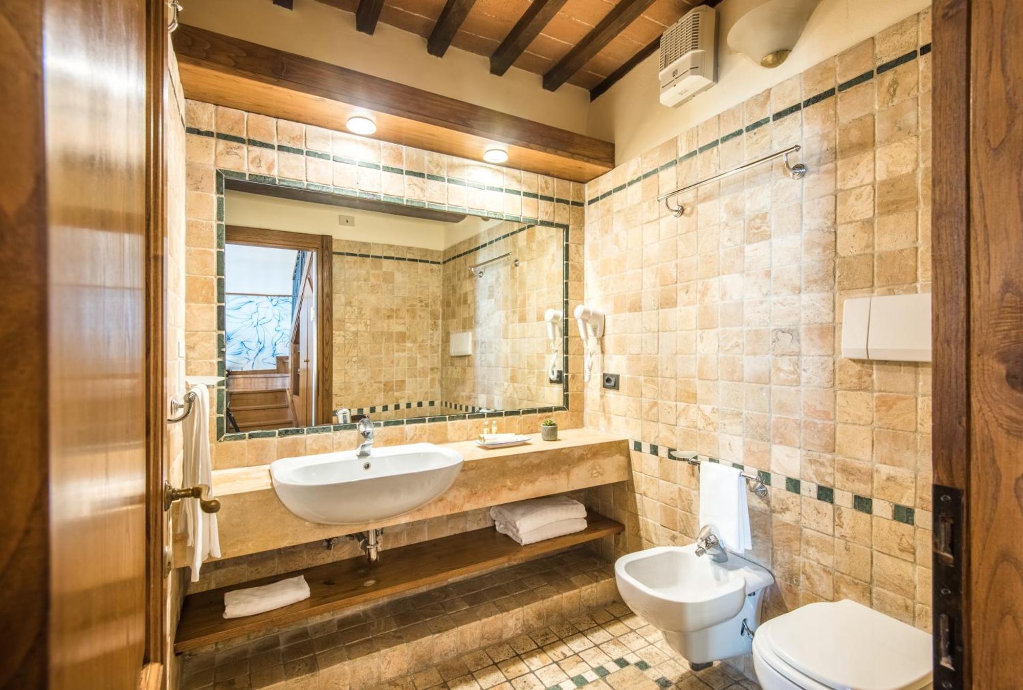 Hotel Palazzo Squarcialupi Кастелина ин Кианти Екстериор снимка